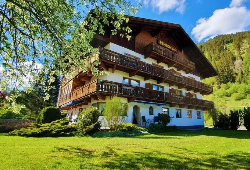 Pension Appartements Via Claudia