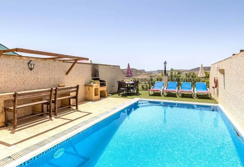 Ta Debora 3 Bedroom Villa With Private Pool