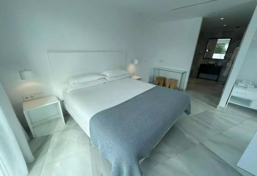 Calalanzarote Suites Hotel   Adults Only