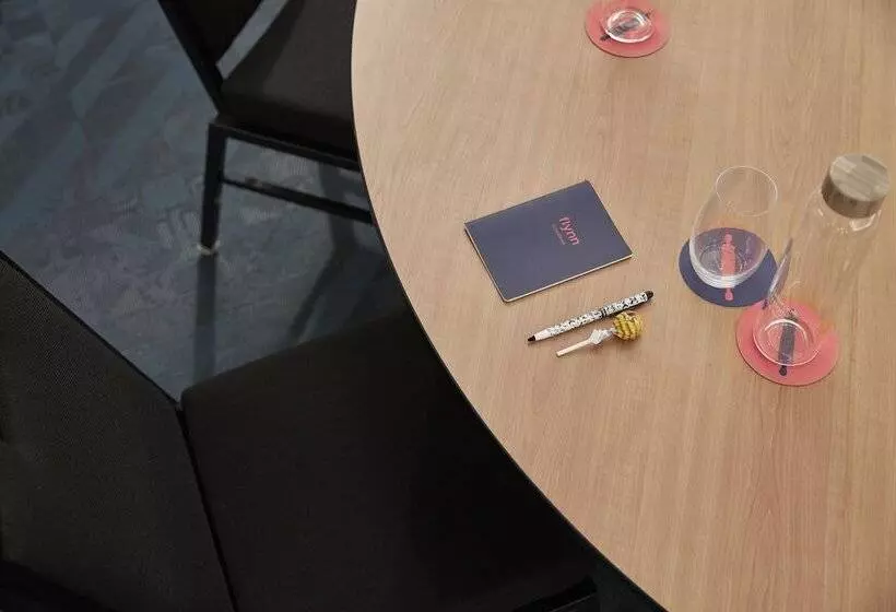 Hotelli Crystalbrook Flynn