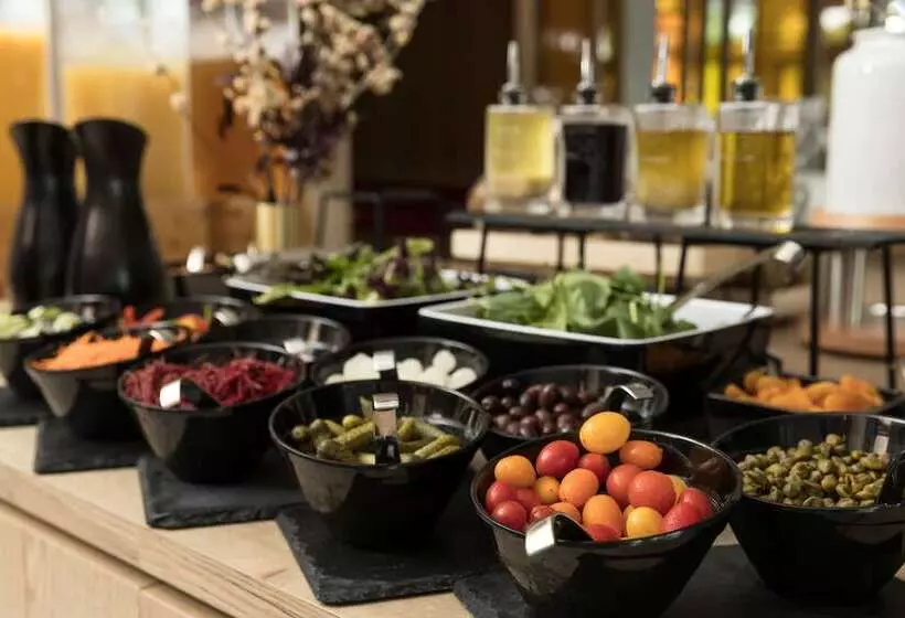 Hotelli Crystalbrook Flynn