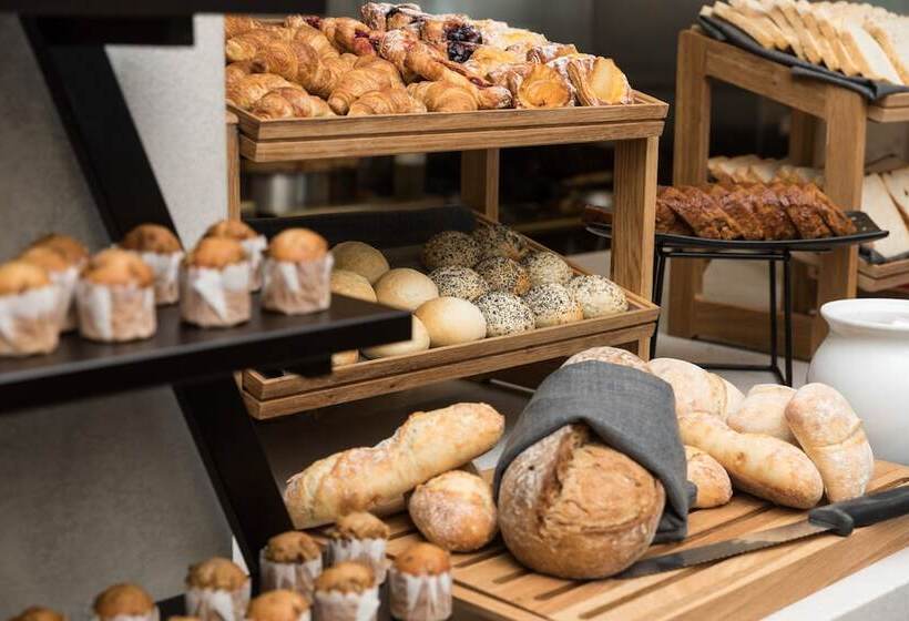 ホテル Crystalbrook Flynn