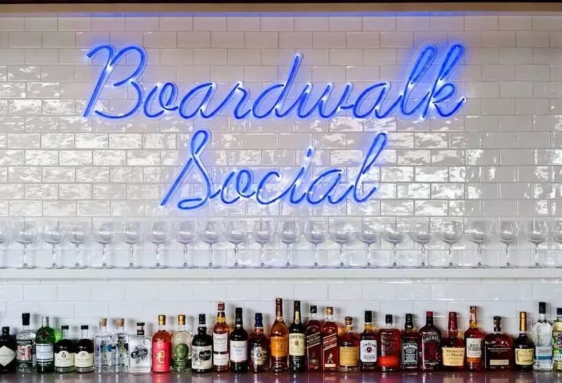 Hotelli Crystalbrook Flynn