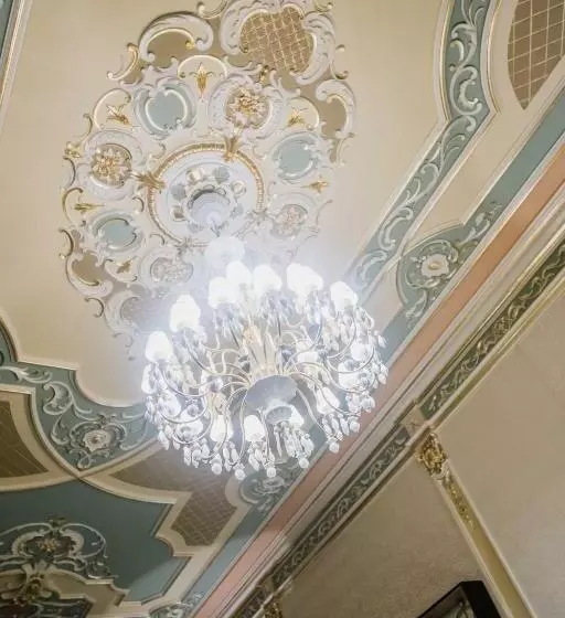 هتل Myr Palacio Vallier