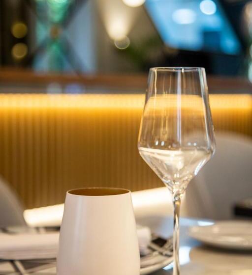 בית מלון כפרי Myr Palacio Vallier