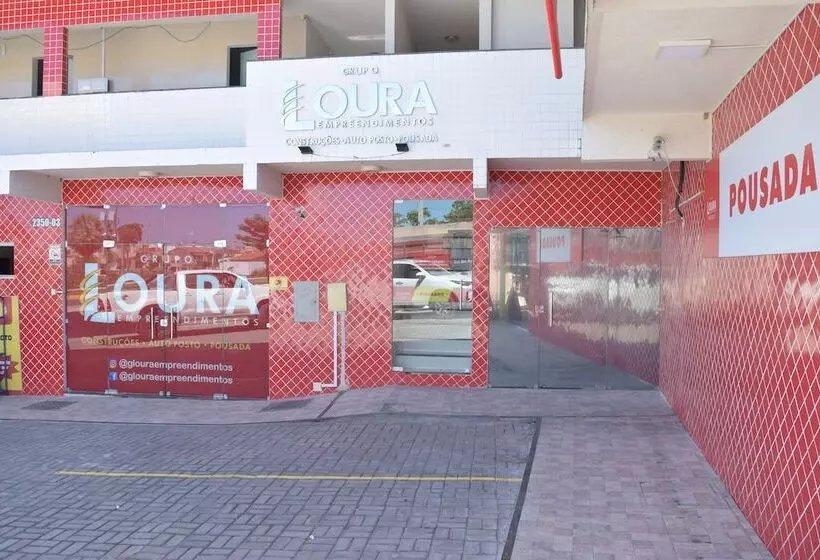 Hotelli Loura Pousada