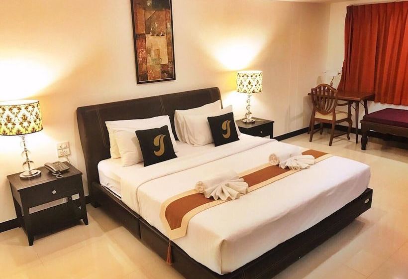 ホテル The Tara Residence Pattaya