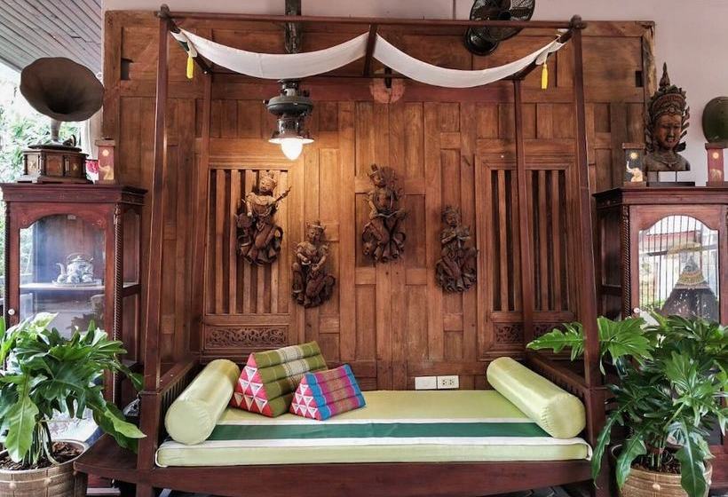 ホテル The Tara Residence Pattaya