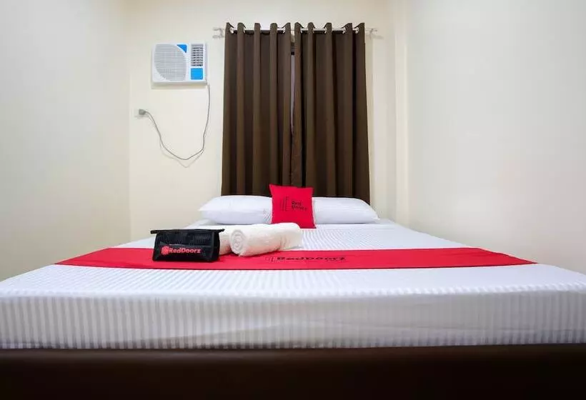 Majatalo Reddoorz Near Veterans Memorial Medical Center