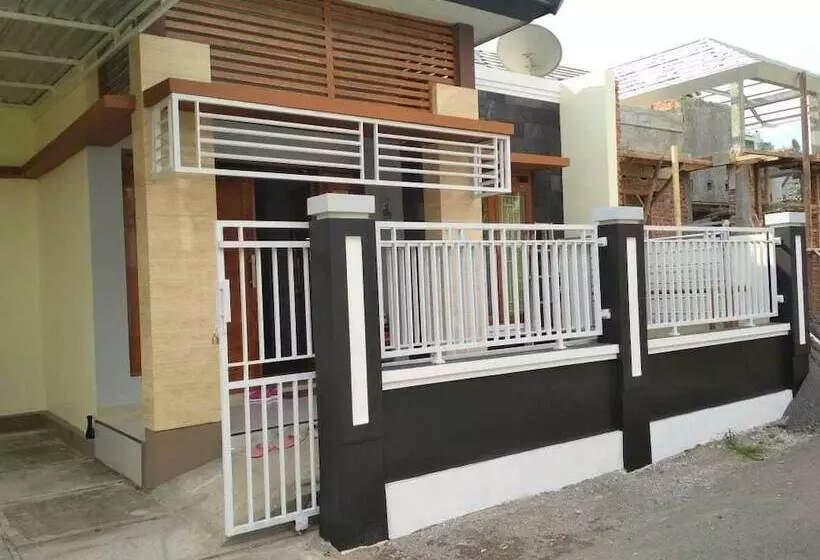 Omahkoe Jongke