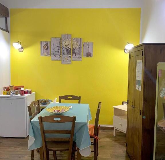 Pensió Dani's House