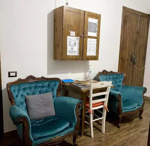 پانسیون Dani's House