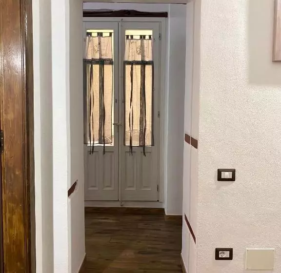 پانسیون Dani's House