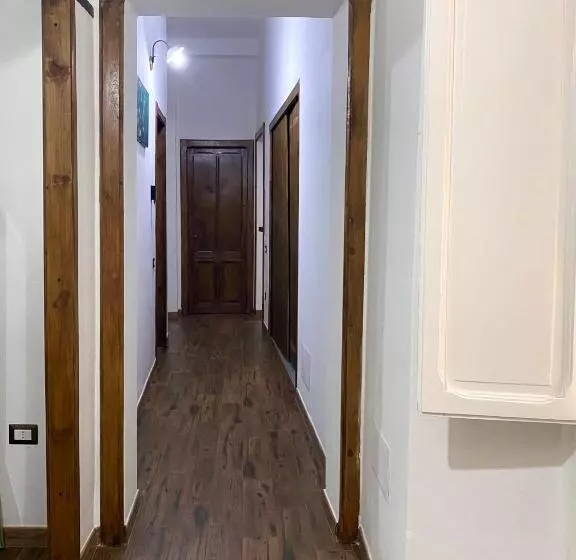 پانسیون Dani's House