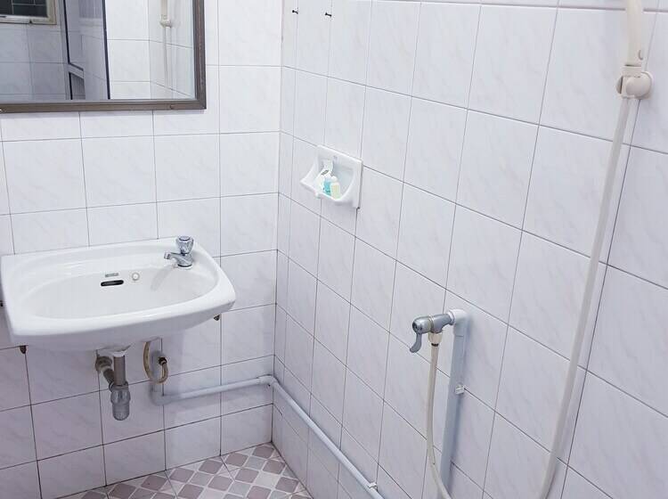 膳宿费 Jr Guest House