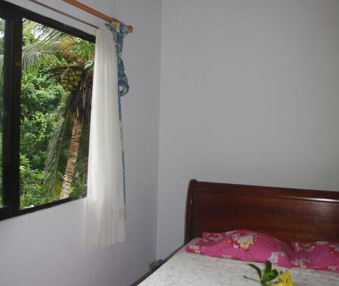 پانسیون Papaya Guesthouse