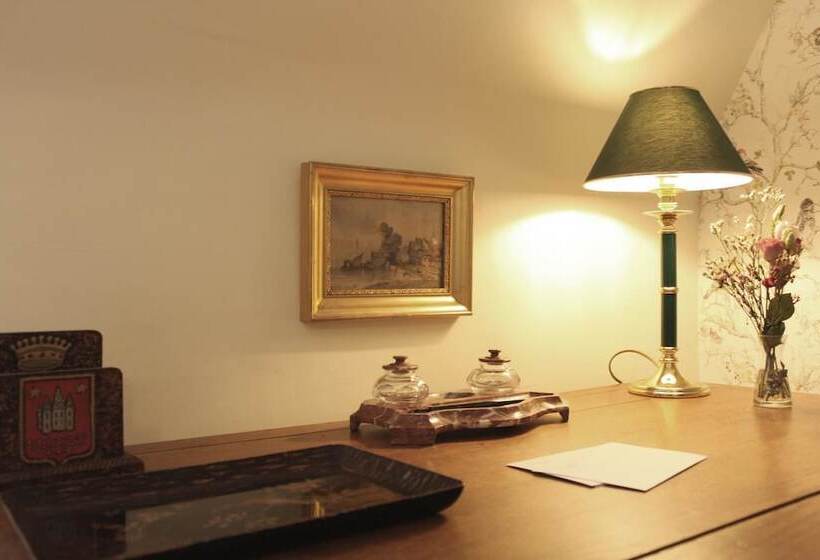 مبيت وإفطار Domaine De Bort