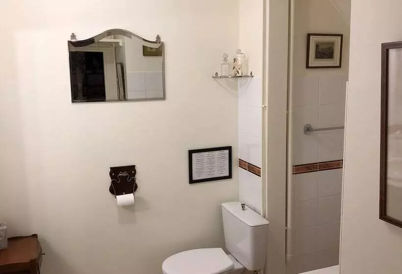 Aamiaismajoitus (B&B) Domaine De Bort