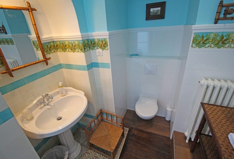 مبيت وإفطار Domaine De Bort