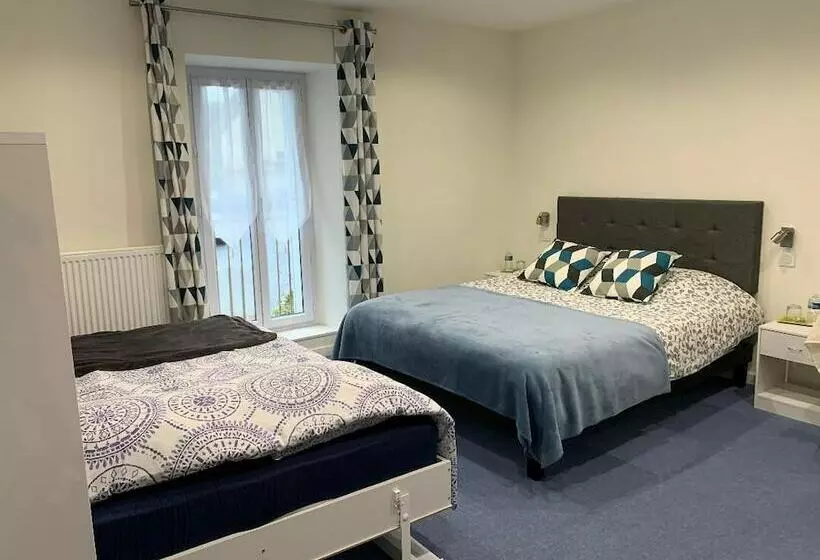 ベッドアンドブレックファースト L'ajasserie D'orcival