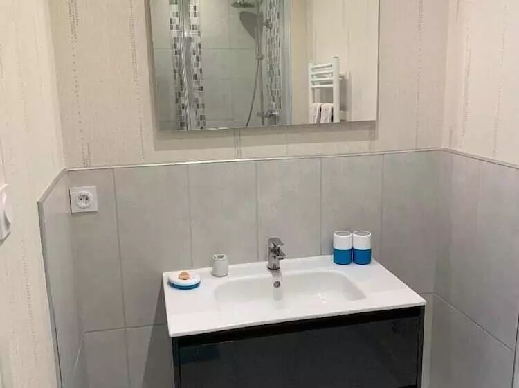 ベッドアンドブレックファースト L'ajasserie D'orcival