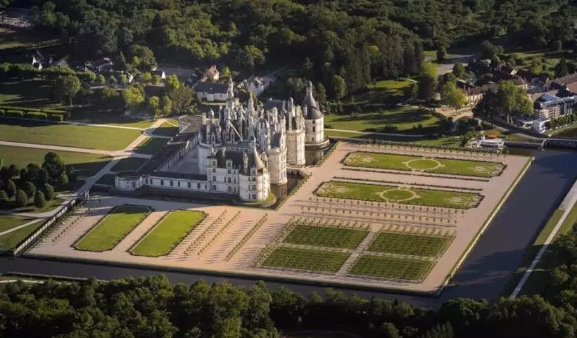 Aamiaismajoitus (B&B) Le Champ Du Pré