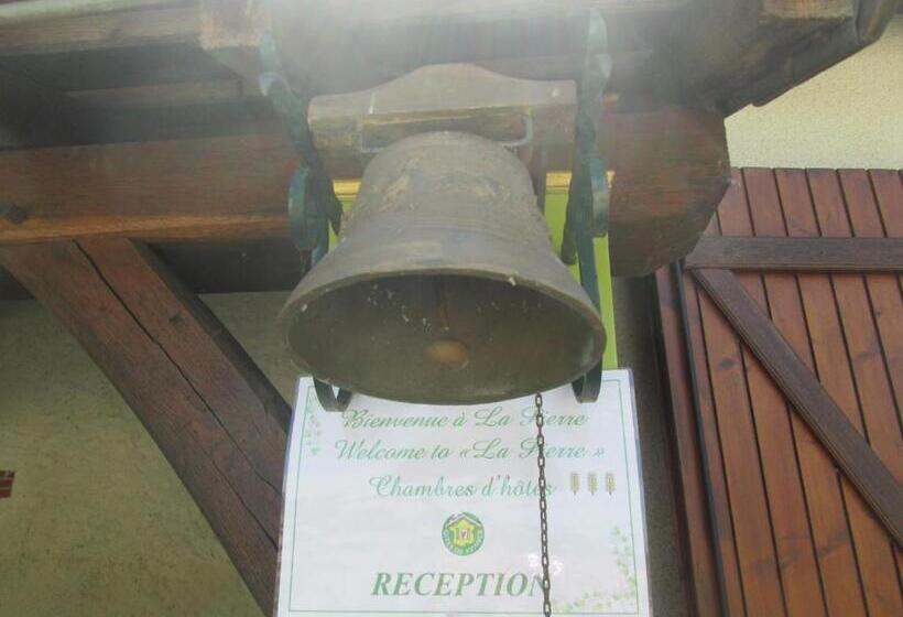 민박 Le Champ Du Pré