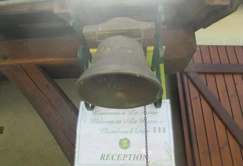 Aamiaismajoitus (B&B) Le Champ Du Pré