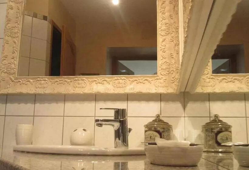 Aamiaismajoitus (B&B) Le Champ Du Pré