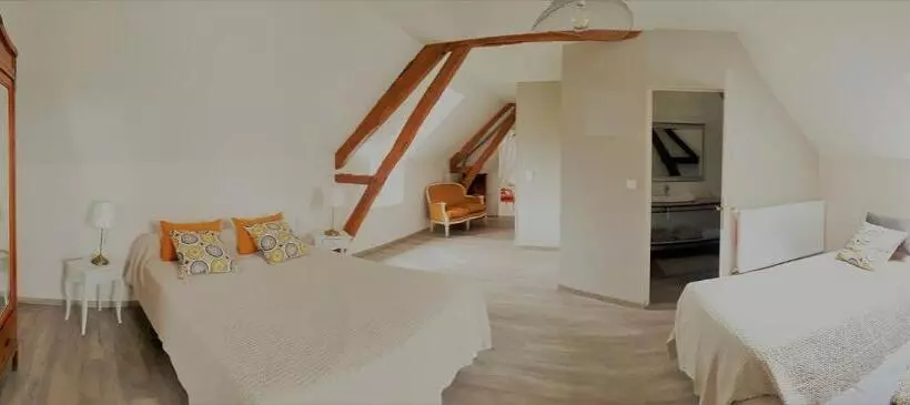 Aamiaismajoitus (B&B) Le Champ Du Pré