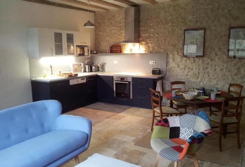 مبيت وإفطار Le Moulin Du Bourg