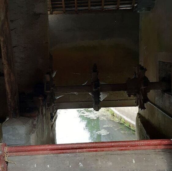 مبيت وإفطار Le Moulin Neuf