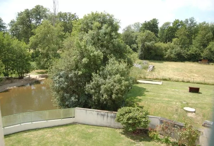 Aamiaismajoitus (B&B) Le Moulin Neuf