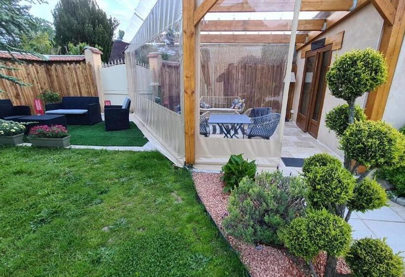 Bed and Breakfast Les Chambres Du Bonheur