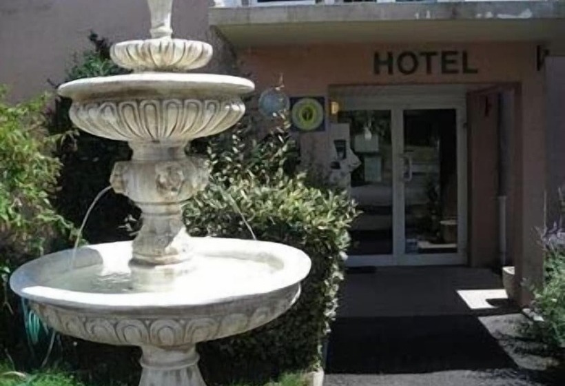 בית מלון כפרי Le Pairoux