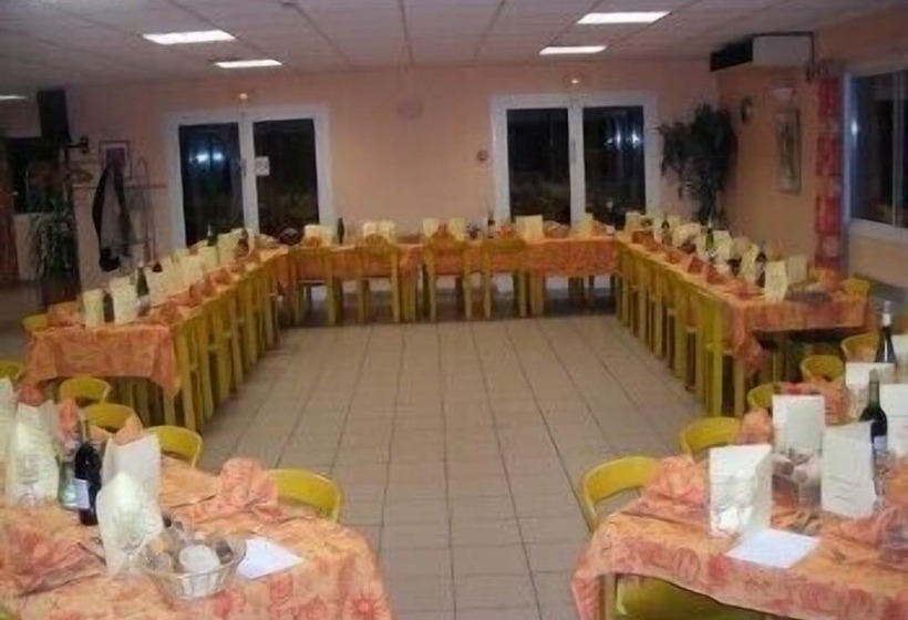 בית מלון כפרי Le Pairoux