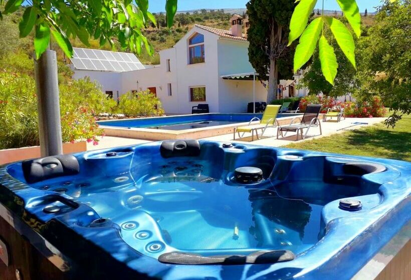Bed and Breakfast La Fuente Retreat
