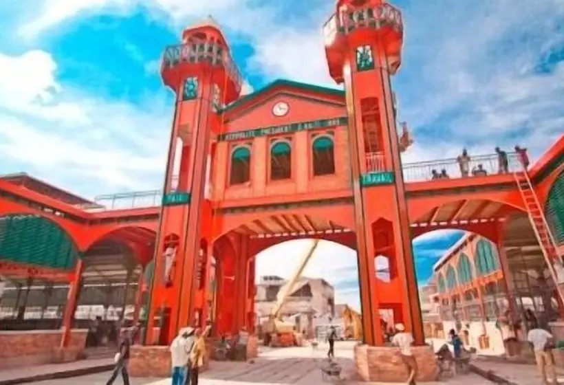 پانسیون T Ca Guest House & Resto