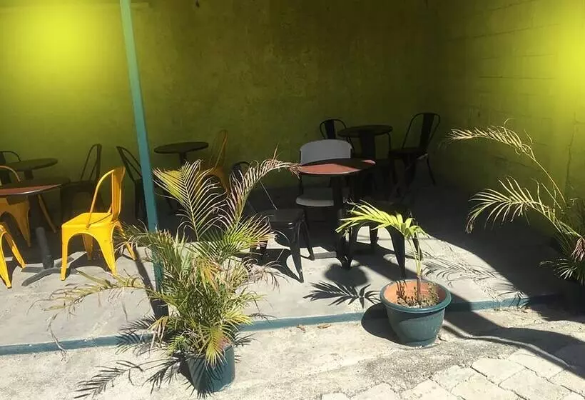 پانسیون T Ca Guest House & Resto