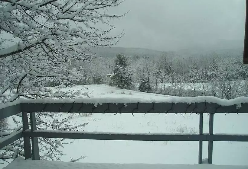 Aamiaismajoitus (B&B) Berkshire Mountain House