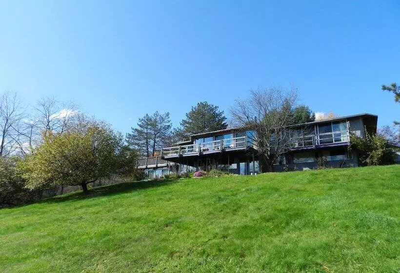 Aamiaismajoitus (B&B) Berkshire Mountain House