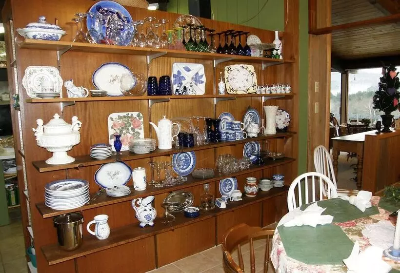 Aamiaismajoitus (B&B) Berkshire Mountain House