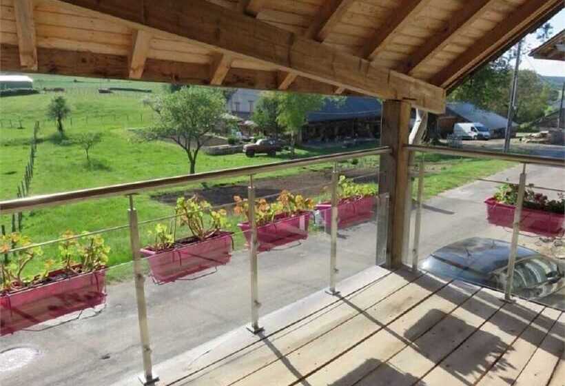 צימר La Pause En Bugey