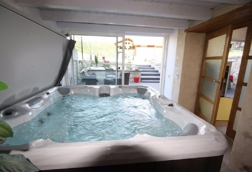 צימר La Pause En Bugey