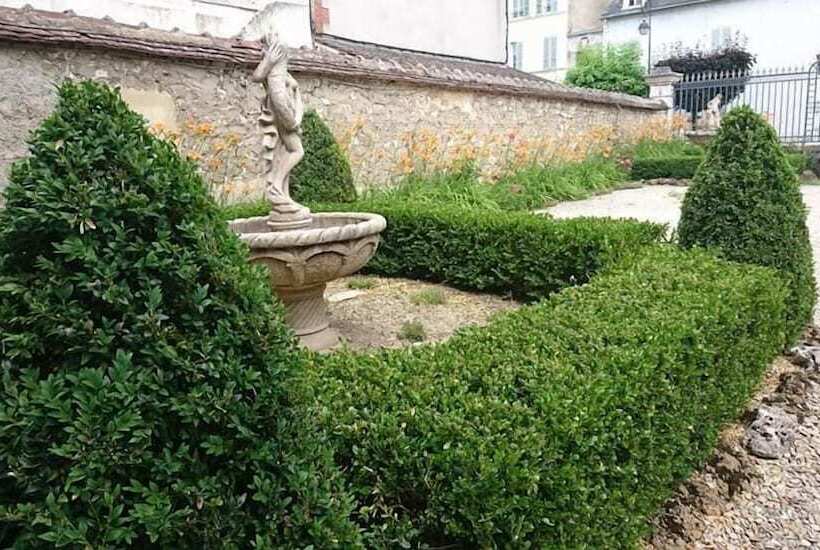 مبيت وإفطار La Vieille France