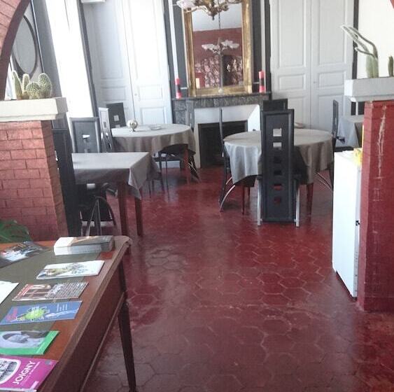 مبيت وإفطار La Vieille France