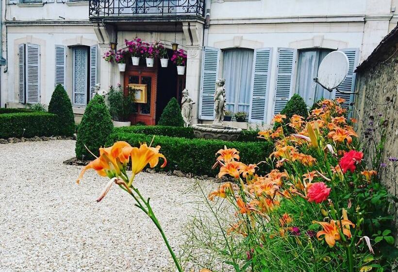 مبيت وإفطار La Vieille France