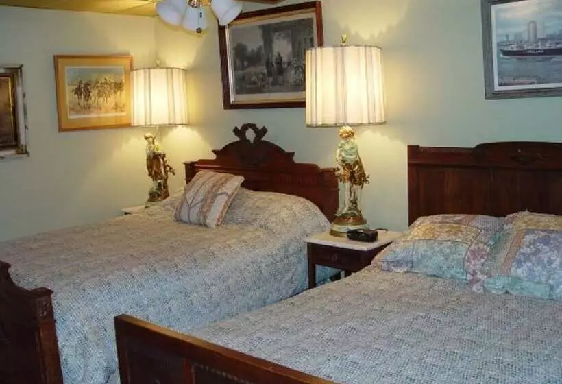 Aamiaismajoitus (B&B) Old Winterport Commercial House