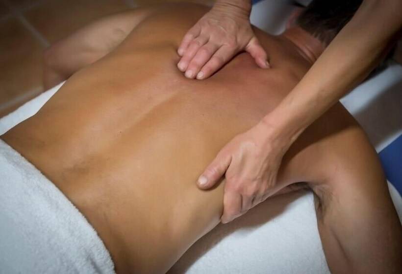 فندق فئة نجمة واحدة Physionatural Wellness Center