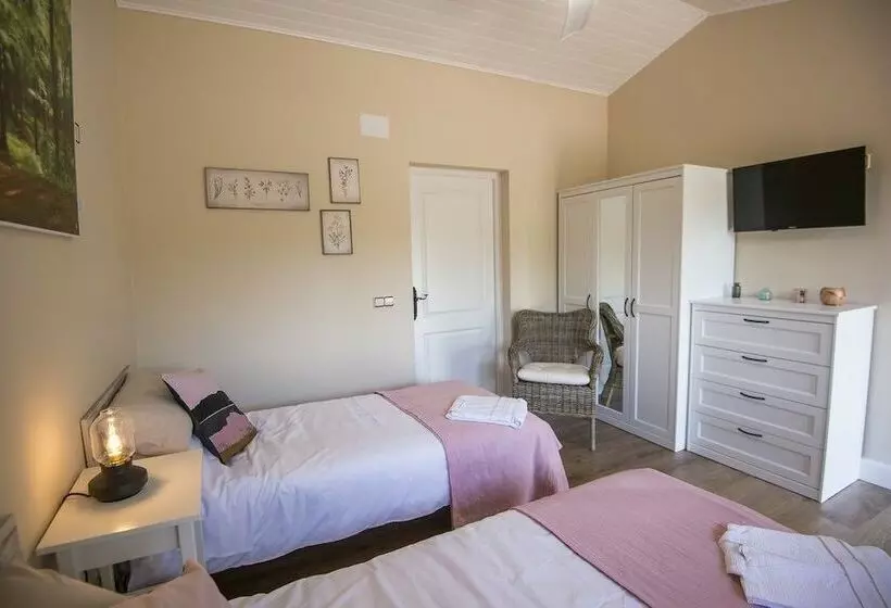 Hostelli Physionatural Wellness Center